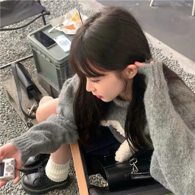 莱辛发廊的周一约会